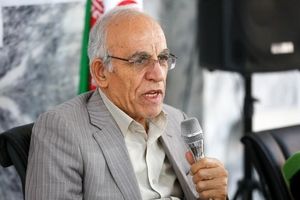 رئیس ستاد پزشکیان: جلیلی سابقه اجرایی‌اش صفر است اما در کارشکنی سابقه ی درخشانی دارد / قطعنامه هایی هم که علیه ایران صادر شد، یک پایش جلیلی است