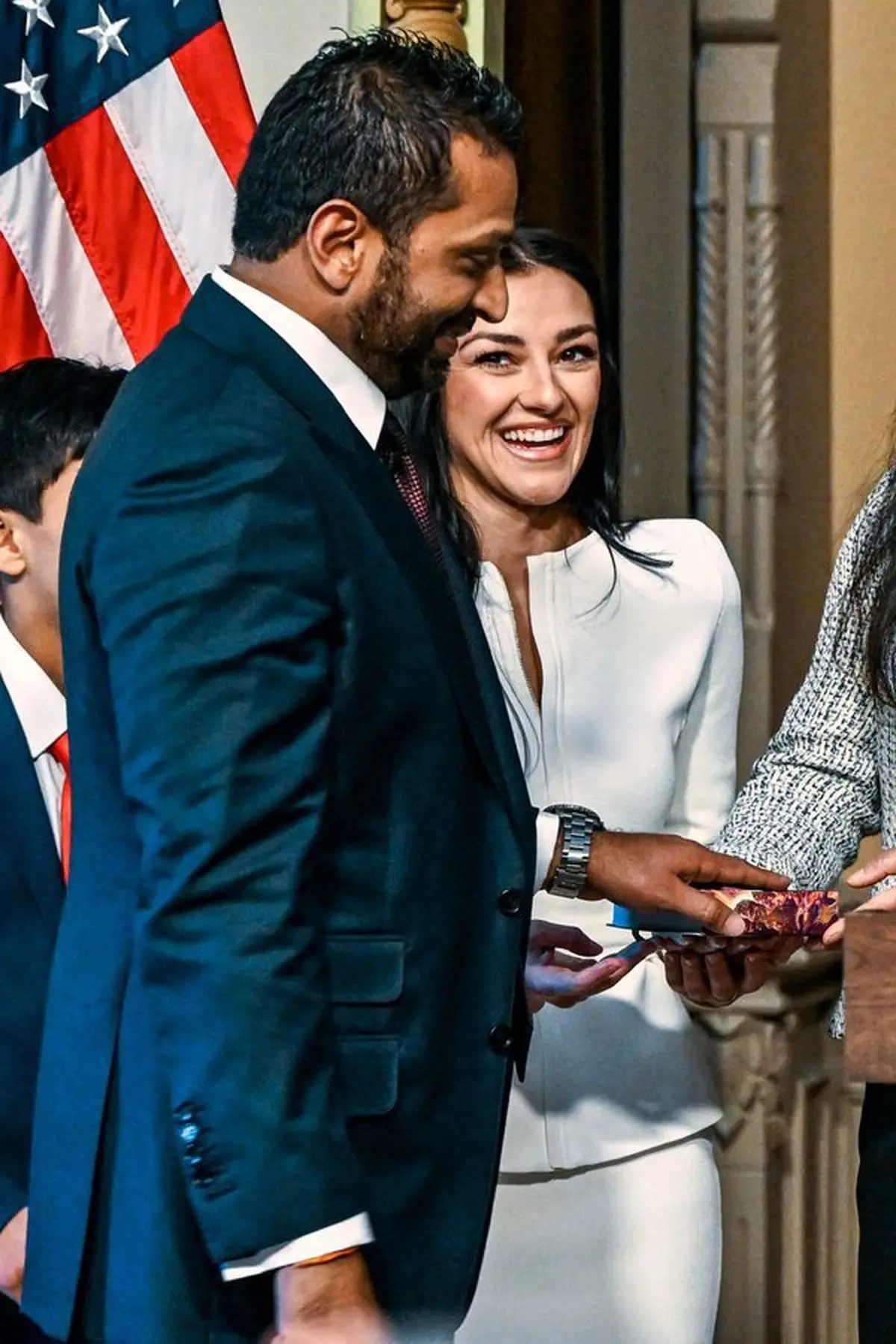 بازجویی از رئیس اف‌بی‌آی بخاطر دوست دخترش 