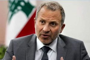 با طرح عملی برای محدود کردن اسلحه در دست دولت لبنان موافقیم/ در عین حال با انزوای هر یک از اقشار کشور هم مخالفیم
