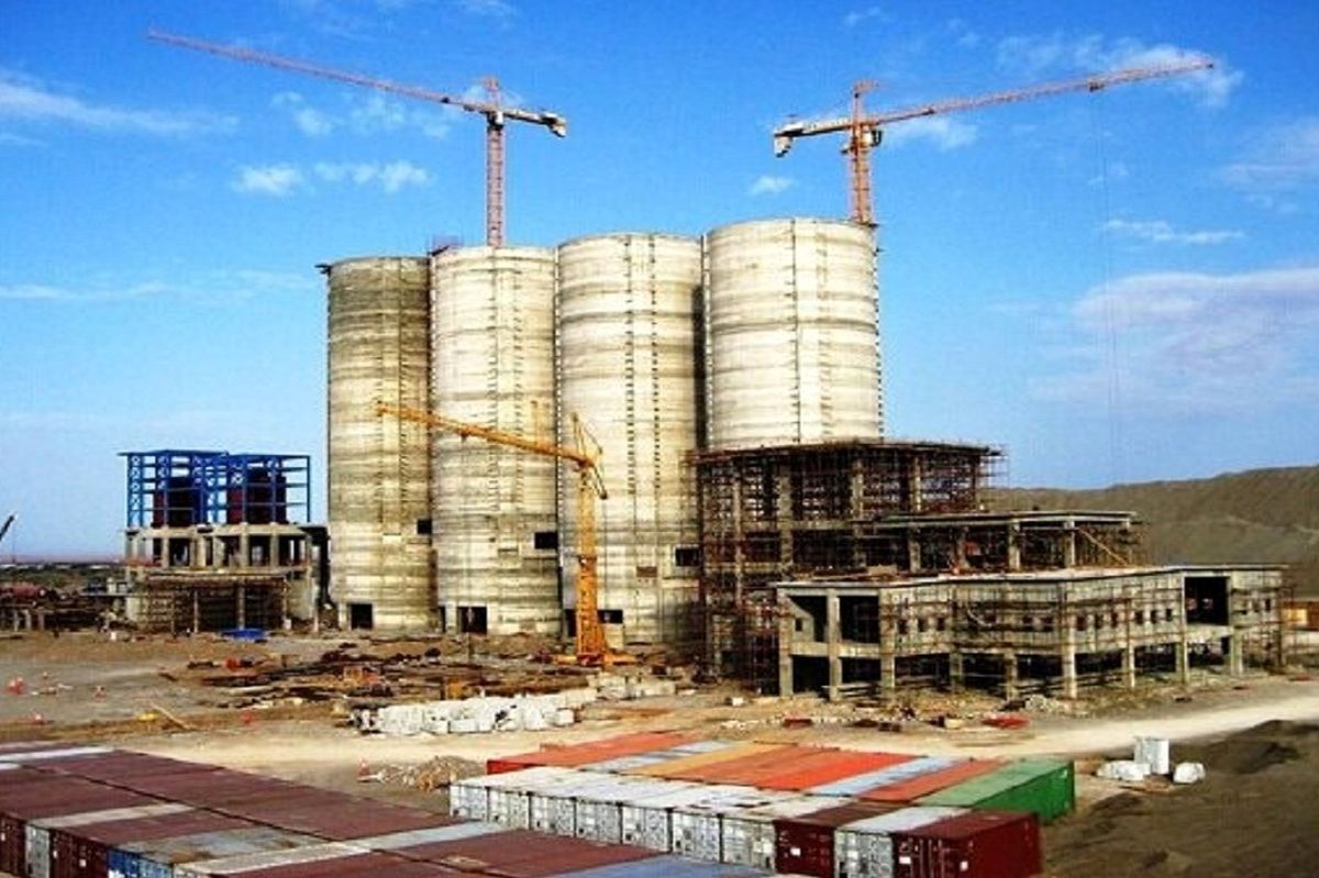 تعطیلی ۲ هفتهای کارخانجات مشهد تکذیب شد