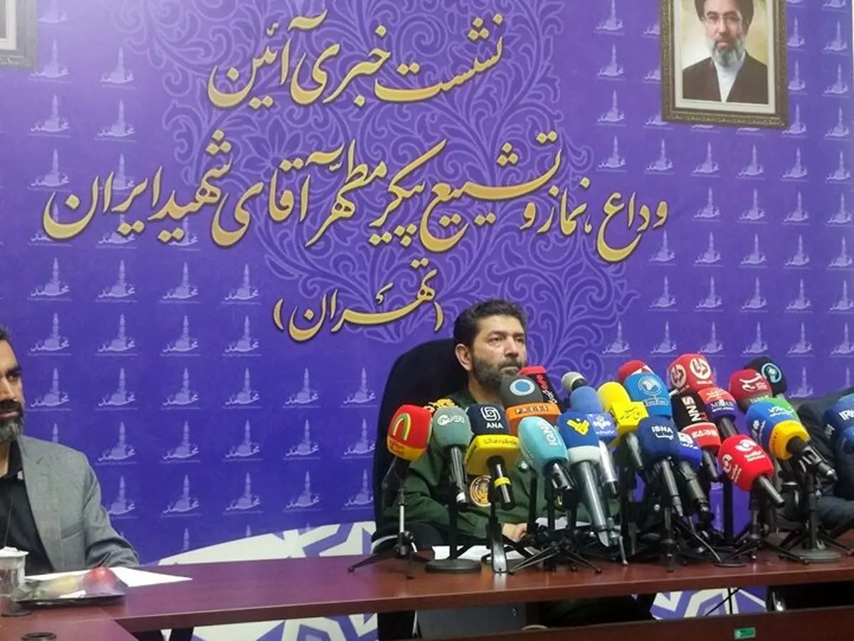 روز اول مراسم تشییع رهبر شهید انقلاب در تهران طبق مصوبه ستاد هماهنگی ملی تعطیل خواهد بود/ هنوز مسیر تشییع پیکر رهبر شهید انقلاب قطعی نشده است