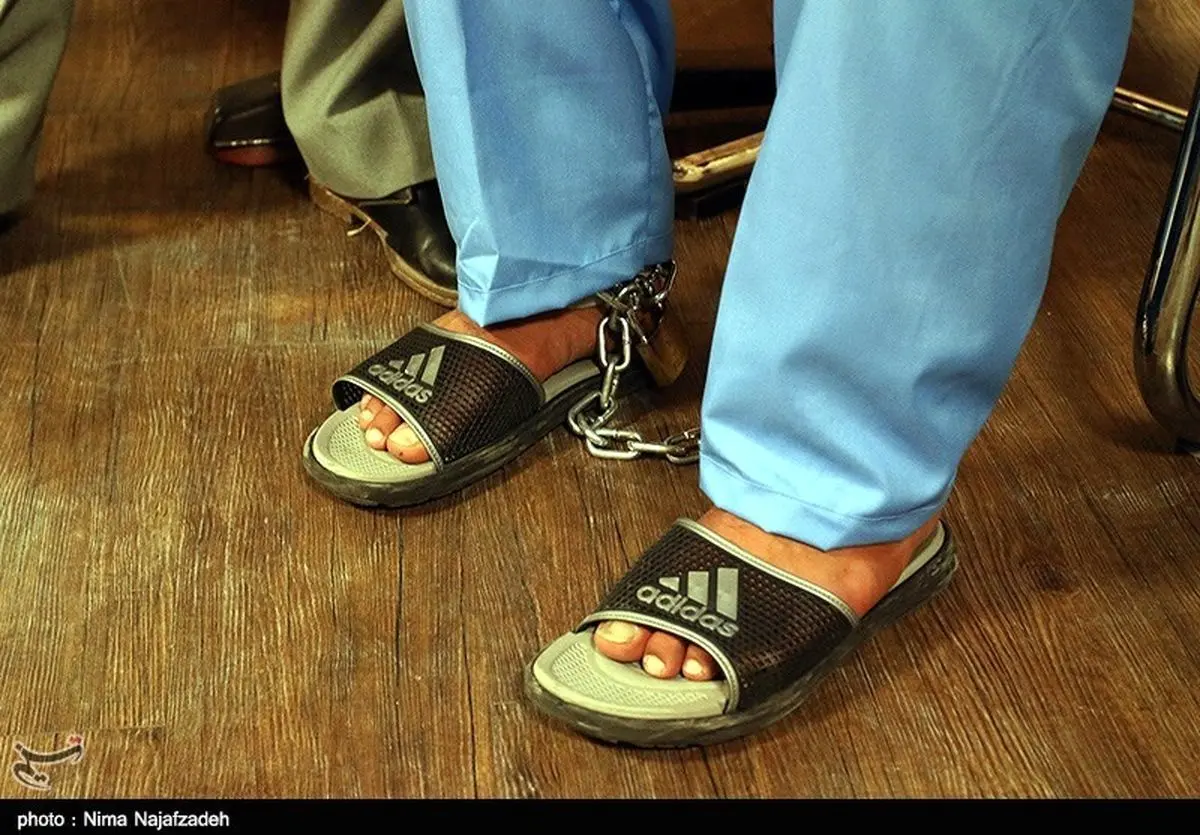 پولهای مرد جوان پس از نوشیدن جرعه آب به باد رفت