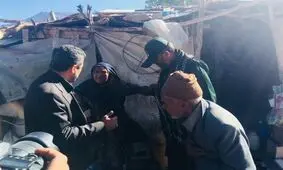 زندگی سخت در یک اتاق برای پدر و مادر شهید دشتی+تصاویر