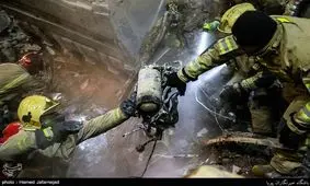 دستان آتش‌نشان‌ها هم به کمک بیل‌های مکانیکی آمد/حساس‌تر شدن جست‌وجوها+فیلم