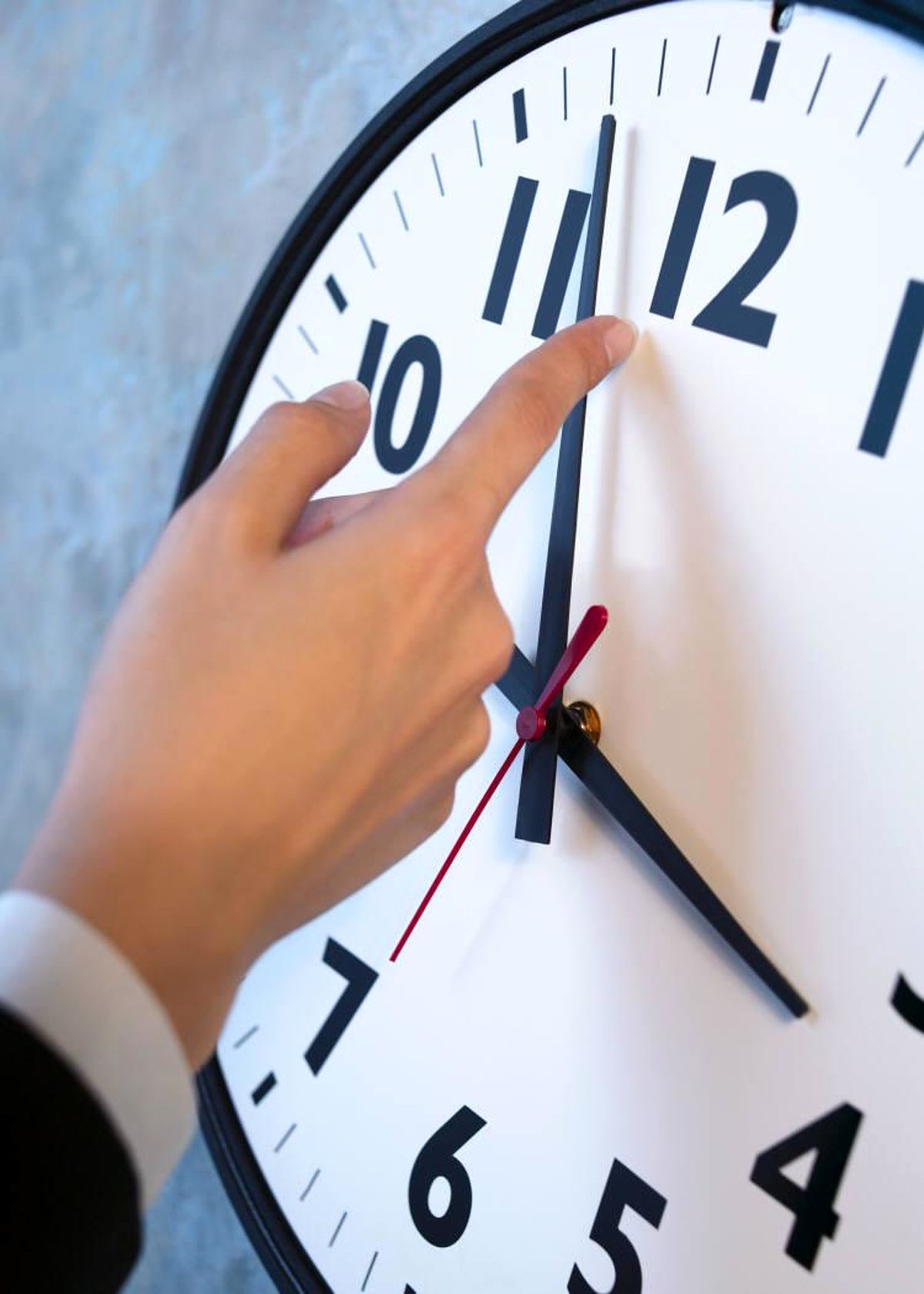 با تنها 8 ترفند مدیریت زمان را در دست بگیرید