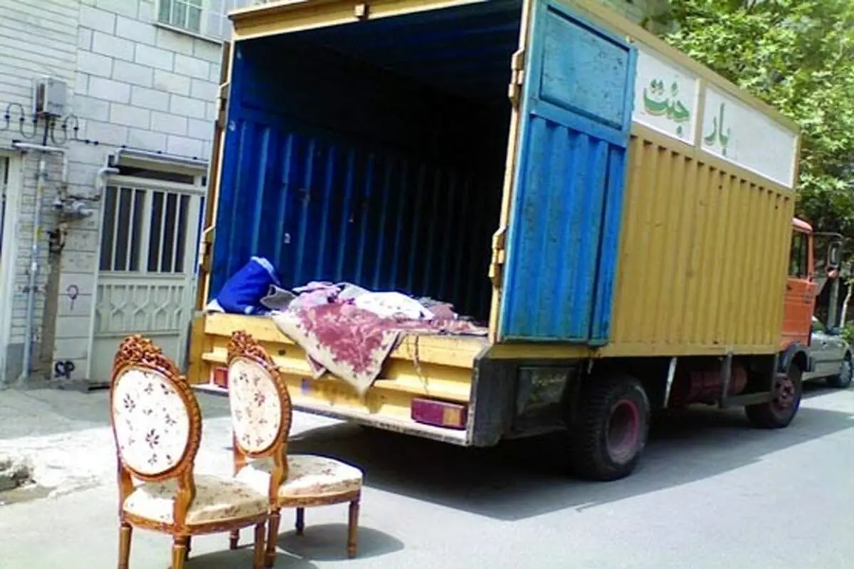 کوچ مستاجران به مناطق پایین تر و حاشیه شهر/بیانیه و لایحه اجاره بها را کنترل نمی کند