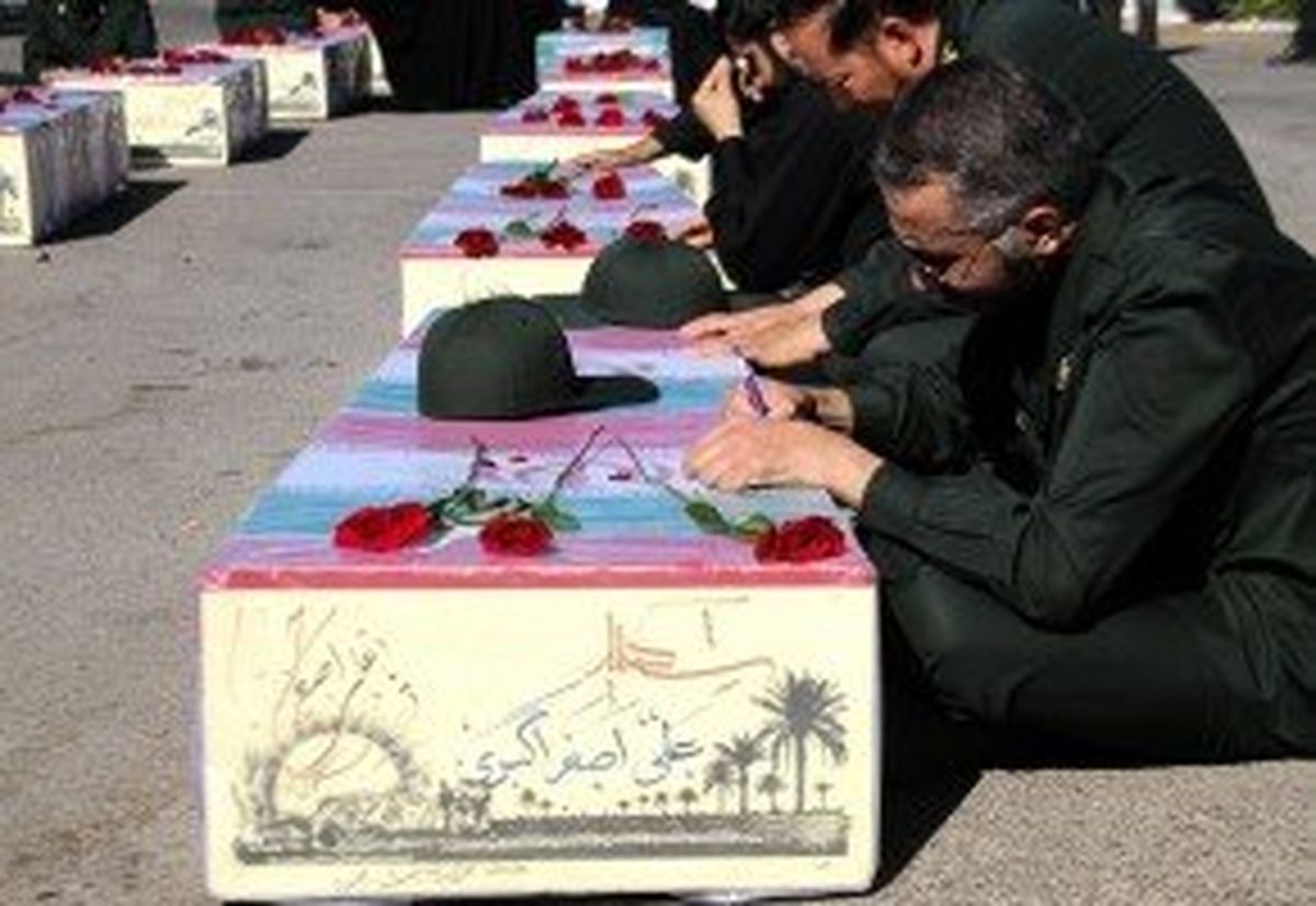 تشییع پیکر شهید «علیاصغر اکبری» در بجنورد