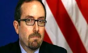 سفیر آمریکا: واشنگتن دریافته که جنگ افغانستان از طریق نظامی‌ قابل حل نیست