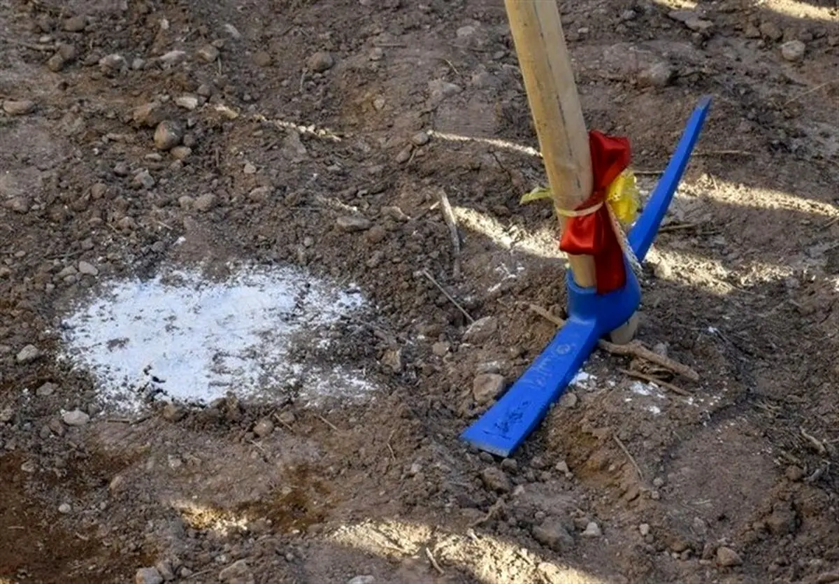 بیمارستان ۲۰۰ تختخوابی شهرستان دلفان کلنگ زنی شد