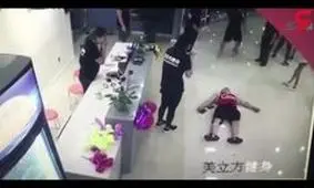 مشتی که جان یک مرد را گرفت! + فیلم