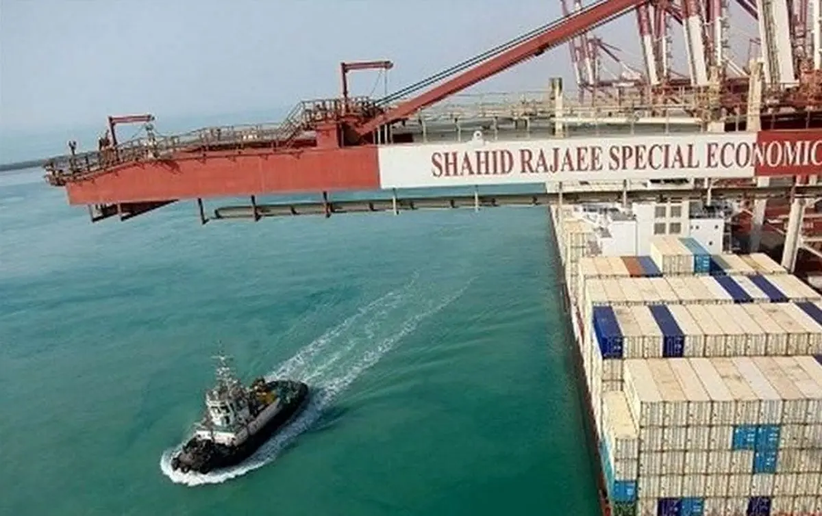 هشدار وزیر خارجه امریکا به کسانی که قصد تجارت با ایران را دارند: ۱۳ آبان مقررات متفاوت می‌شود.