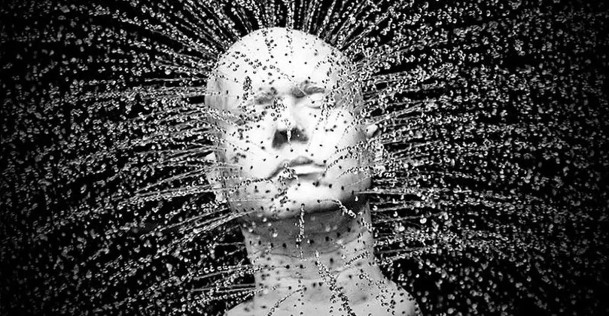 با فناوری از مرگ فرار کنید