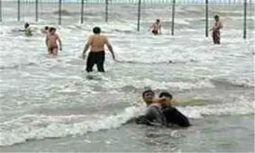 شنا در دریای مازندران ممنوع شد