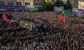 مراسم یوم العباس با حضور عاشقان اباعبدالله در حسینیه اعظم زنجان/فیلم