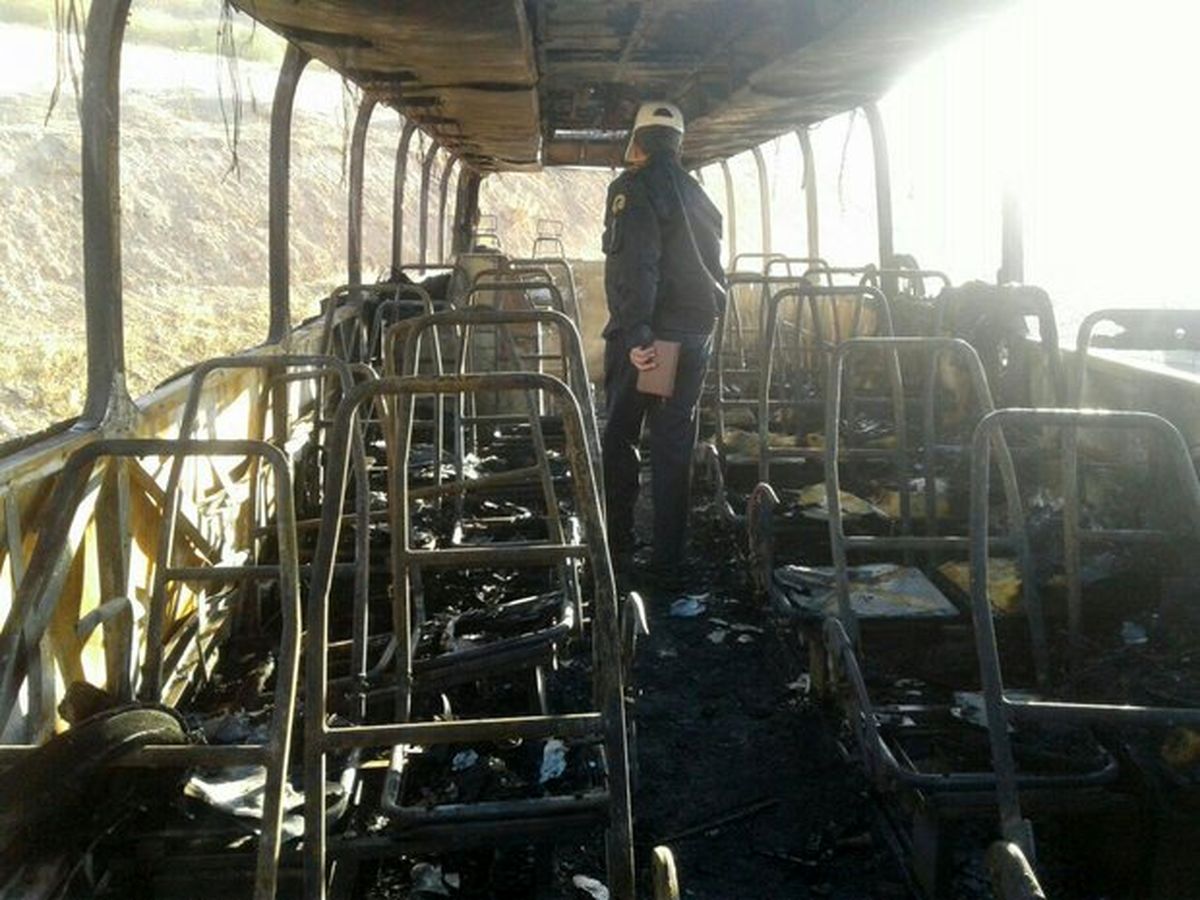 آتش سوزی اتوبوس در جنوب تهران/این حادثه فوتی و یا مصدوم نداشت