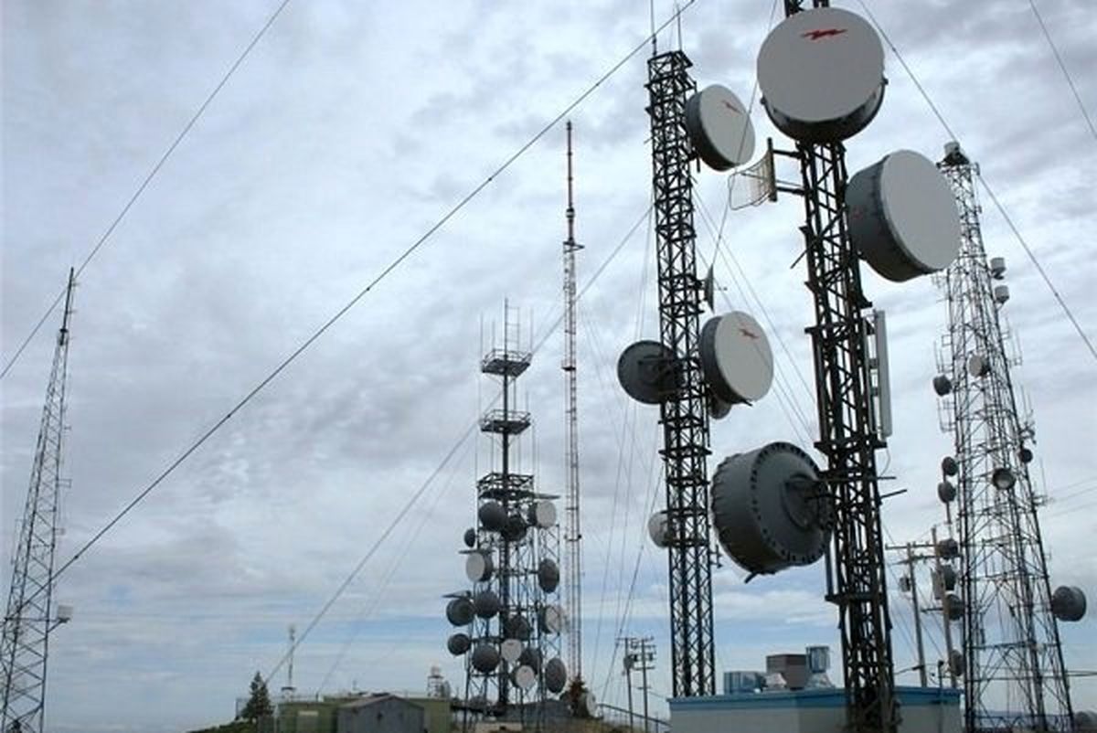 ۳ کانکس اضطراری آنتن تلفن همراه در یزد راه‌اندازی شد