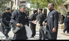 سوگواری مردم شیراز در رثای سقای کربلا؛ تجمع هیئات مذهبی در روز تاسوعای حسینی