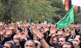 تاسوعای حسینی با شکوه خاصی در تاکستان برگزار شد