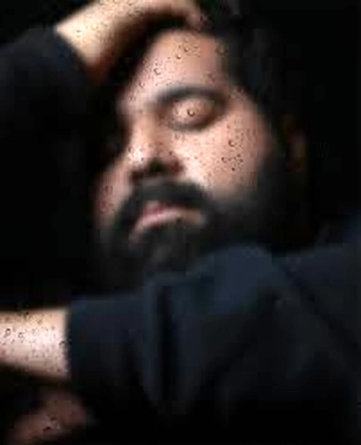 پست تاسوعایی رضا صادقی