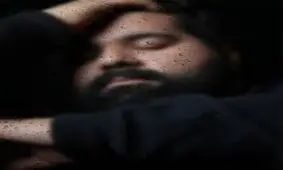 پست تاسوعایی رضا صادقی