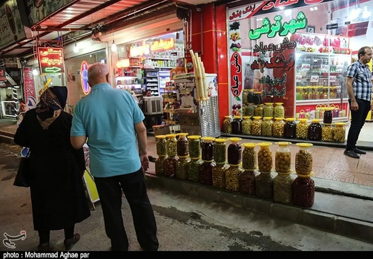 پاییز؛ آغاز فصل تکاپوی بانوان آذربایجان‌غربی در تهیه ترشی