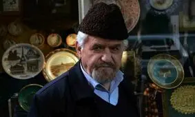 عنایت بخشی: عشق به اهل بیت (ع) باعث شد خانه‌ام را کنار مسجد بخرم