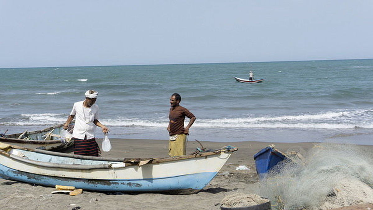 کشته شدن ۱۸ ماهیگیر یمنی در سواحل الحدیده در حمله ائتلاف عربی
