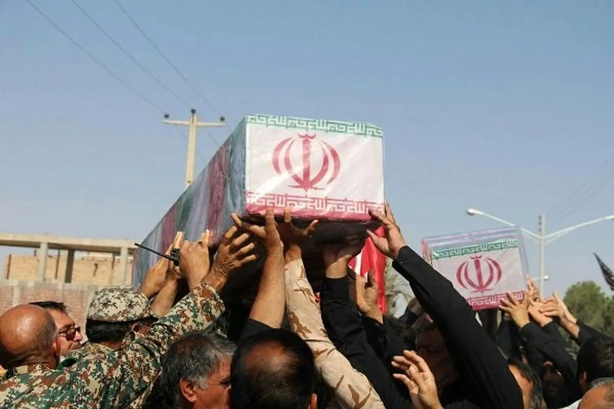 پیکر مطهر دو شهید گمنام در شهر بهرمان تشییع شد