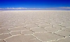 "دریاچه نمک" طلای سفید معدنی قم و ظرفیت‌های مغفول مانده؛ سهم ناچیز معادن در اقتصاد استان