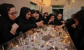 آئین سنتی"هفت منبر" شامگاه تاسوعا در بیرجند برگزار شد