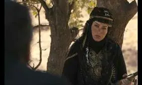 الهام چرخنده در «شاخه‌های شکسته بلوط»