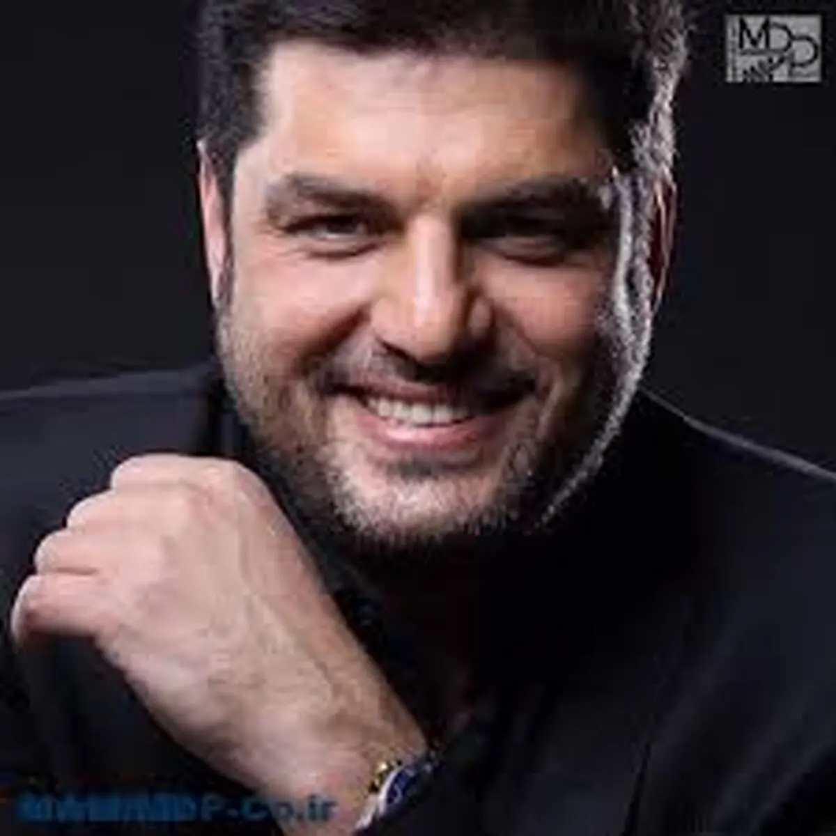 سام درخشانی علت منتشر نکردن عکس با همسرش را فاش کرد/فیلم