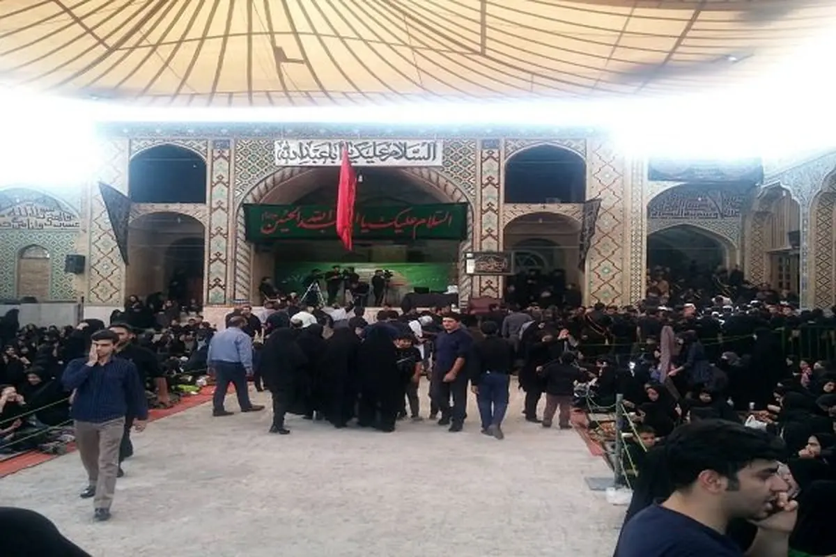 صفه عزاخانه کرمان میزبان سیاه پوشان عاشورایی شد