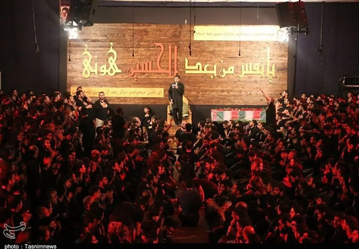 عزاداران حسینی میزبان یک شهید گمنام شدند+تصاویر