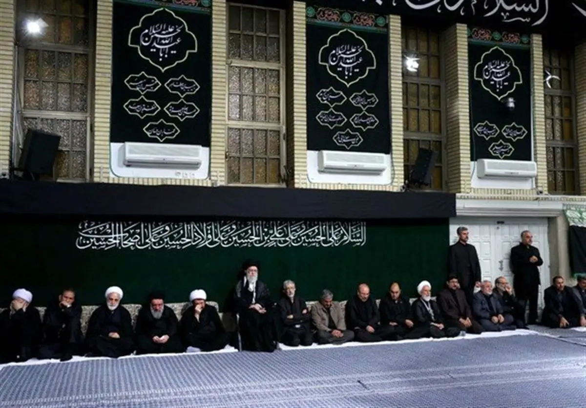 عزاداری شام غریبان سید‌الشهدا (ع) در حضور رهبر معظم انقلاب