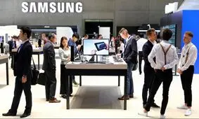 سامسونگ از گوشی A7 با دوربین سه گانه رونمایی کرد