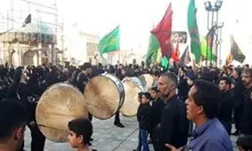 نخل‌گردانی هیئات هفتگانه در نایین+تصاویر