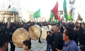 نخل‌گردانی هیئات هفتگانه در نایین+تصاویر
