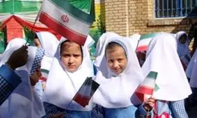 دبستان‌های کشور شکوفه‌باران شد/ ورود کلاس اولی‌ها به مدارس
