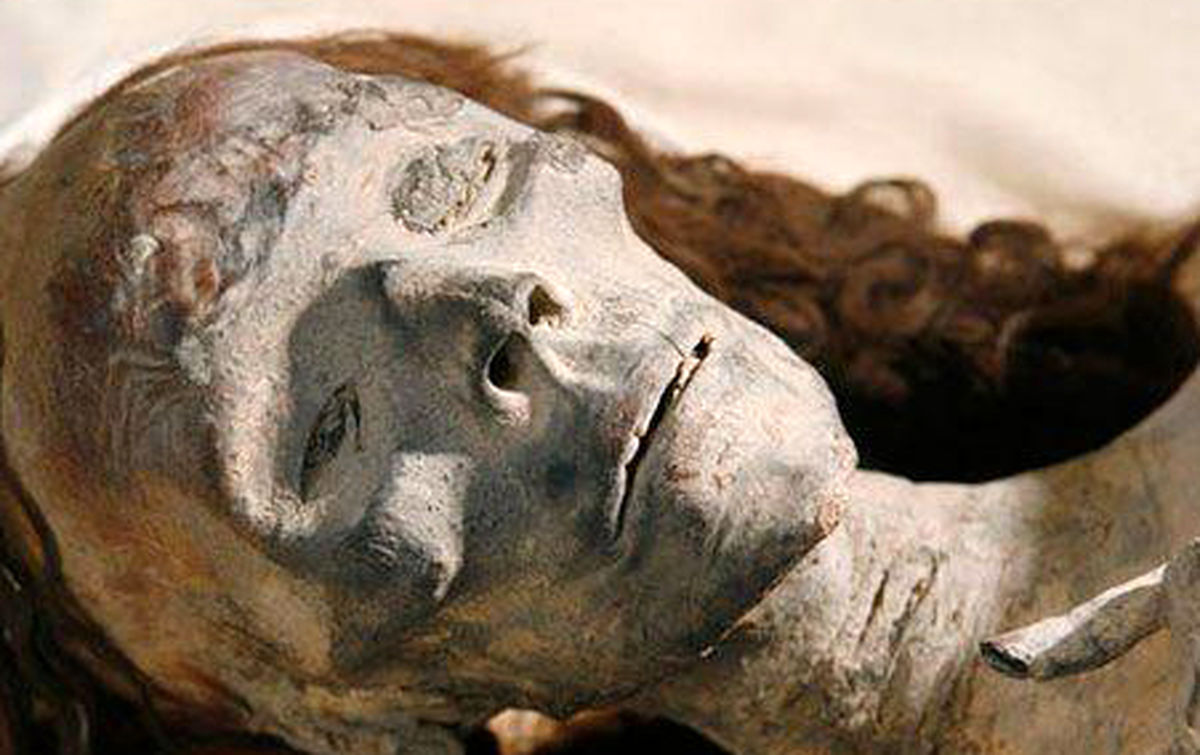 علت مرگ عجیب آشپزان زن مصری چه بود؟