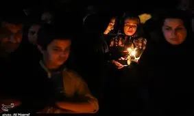 سوگواری مردم در محل حادثه تروریستی به روایت تصویر