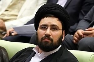 سید علی خمینی از ایران هجرت کرد
