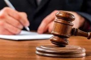 بدترین تصمیم درباره بددهنی زن جوان!