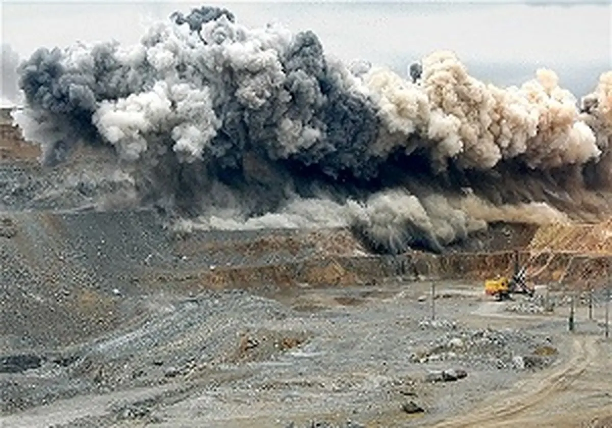 انفجار در مخازن قیر طبیعی گیلانغرب