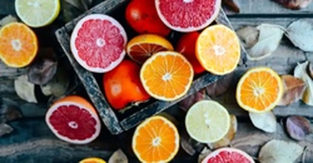 ۷ دلیل خوب برای مصرف هر چه بیشتر مرکبات