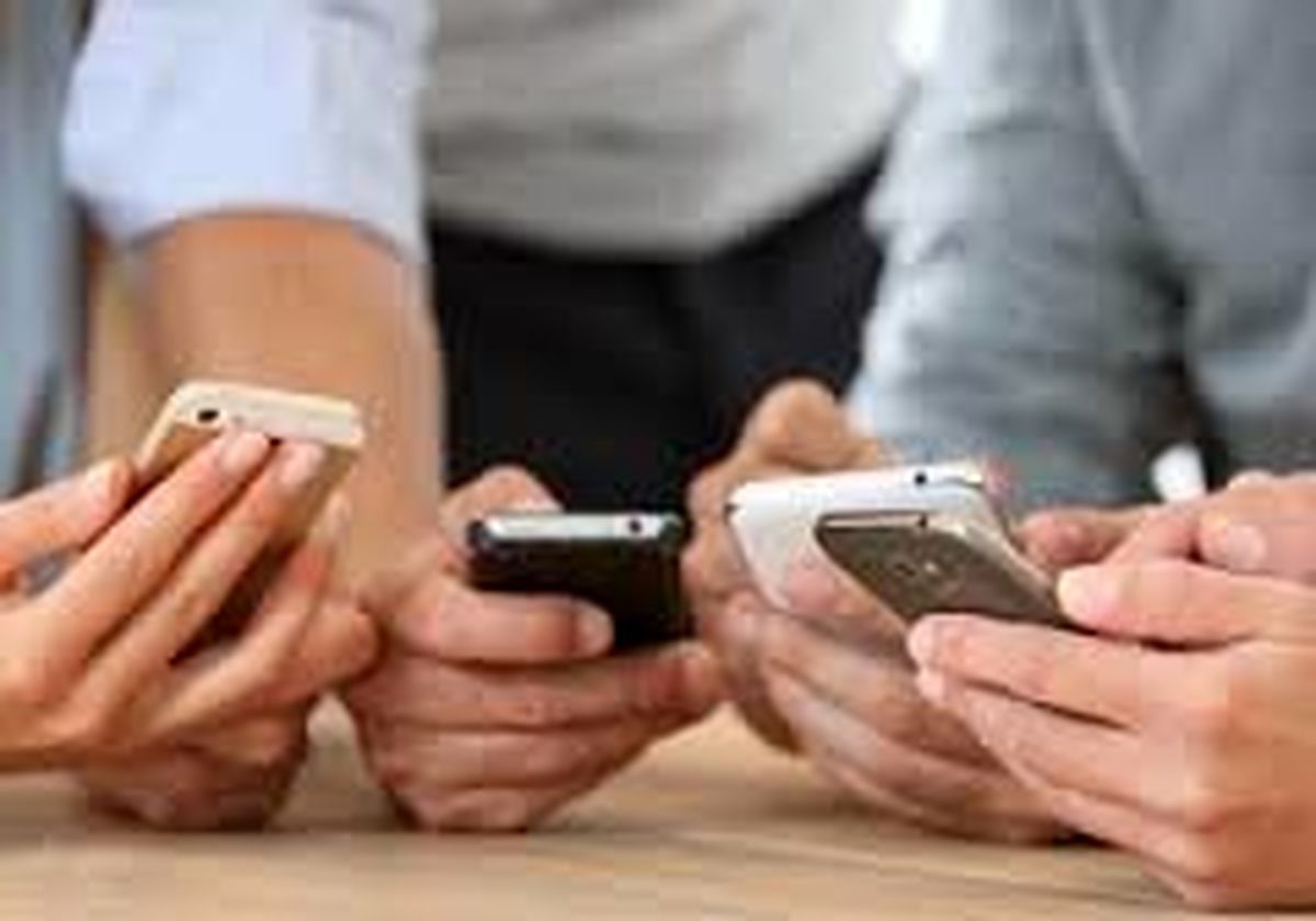 مقایسه قیمت مکالمه و اینترنت اپراتور های تلفن همراه
