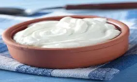 ماست ترش بهتر است یا شیرین
