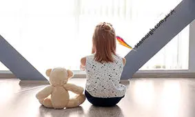 بیماری اوتیسم چیست و چه علائمی دارد؟