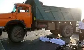 مرگ دلخراش کودک 2 ساله در برخورد با کامیون در علی آباد کتول