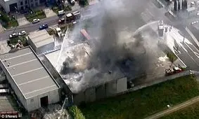 حریق بزرگ در کارخانه‌ای در ملبورن